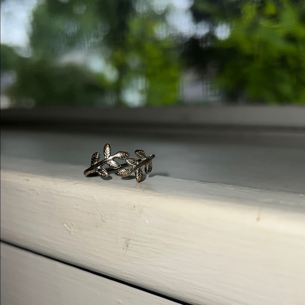 Anthropologie Silver Leaf Ring
